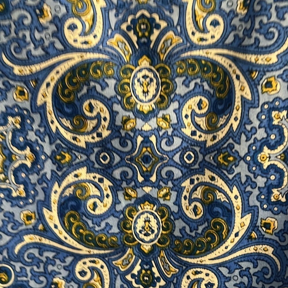 Lands End blue white yellow floral paisley top. Size 16. - Picture 6 of 6